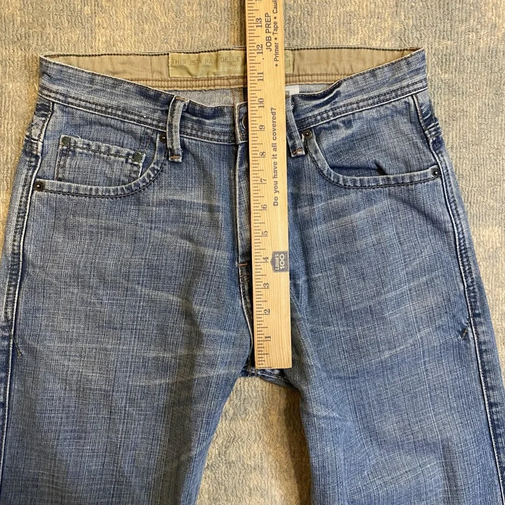 Vintage Levis 539 Straight Jeans Mens 29x32 Blue Medium Wash Denim Pants Cotton